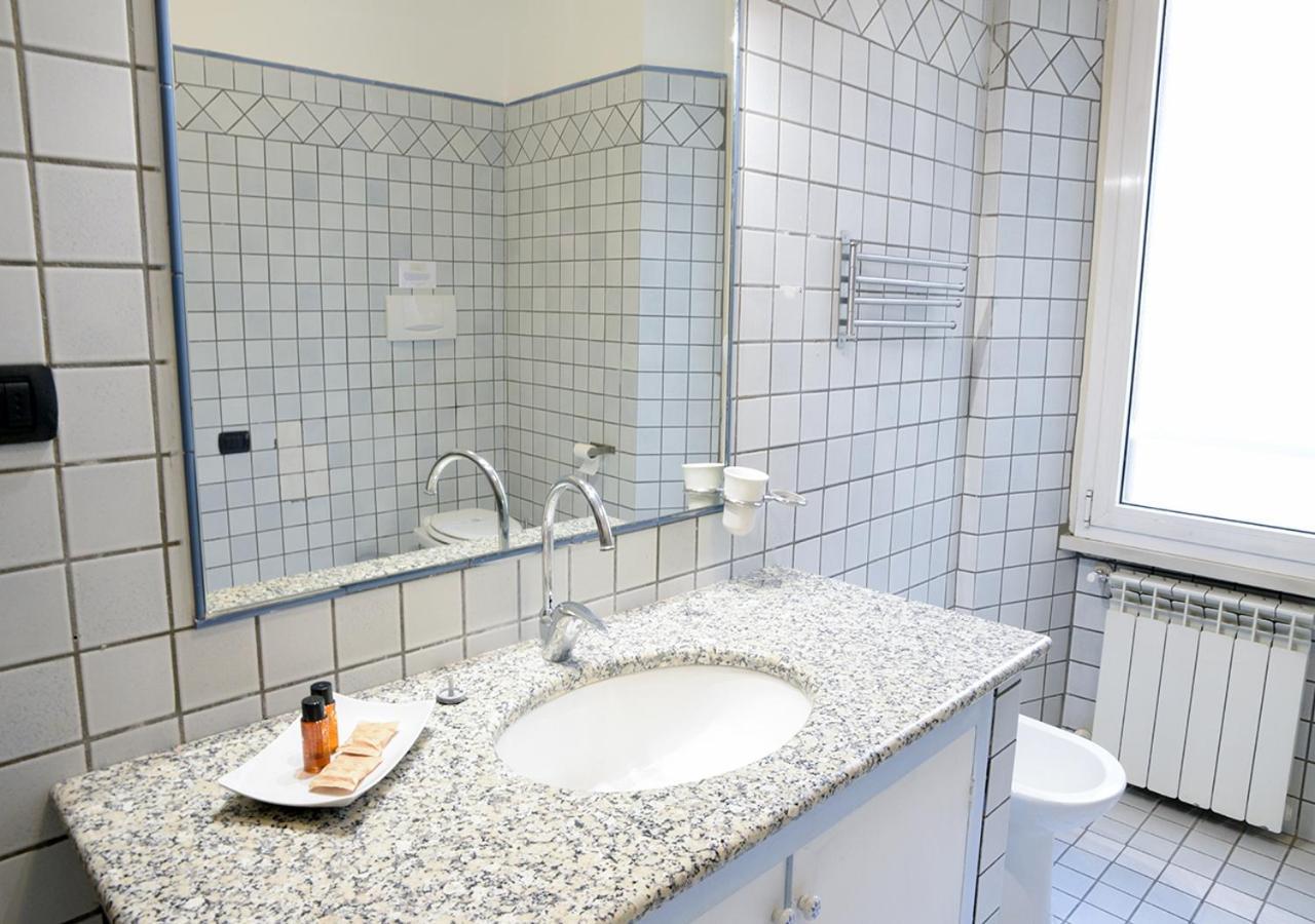 Bed and breakfast Gh Colosseum 2*